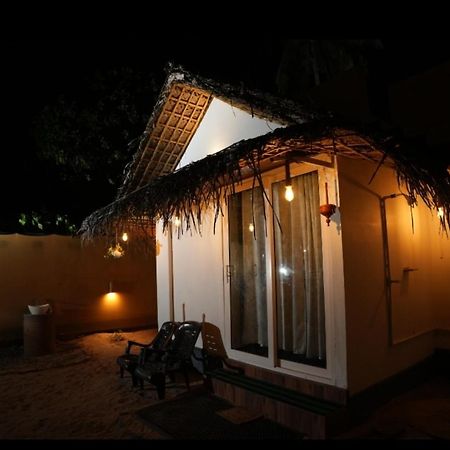 Tripsea Beach Villa Alappuzha Exterior foto